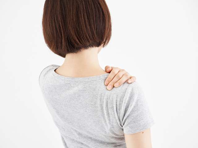 【成田　パーソナルジム】肩こり腰痛の原因と対策
